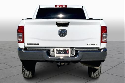 2023 RAM 2500 Big Horn Crew Cab 4x4 6'4' Box