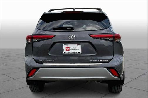 2022 Toyota Highlander Platinum