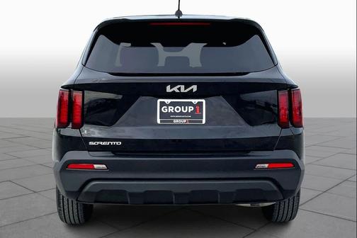 2023 Kia Sorento LX