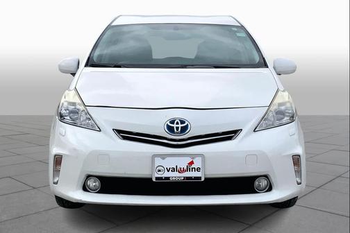2013 Toyota Prius v Five