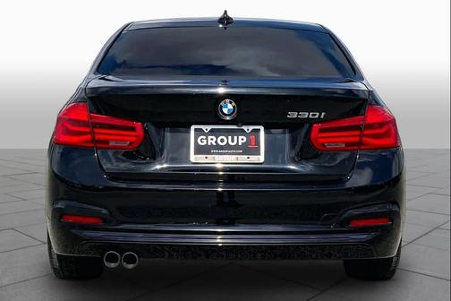 Black Sapphire Metallic 2018 BMW 330 330i