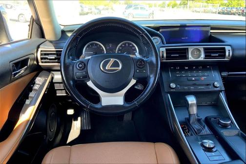 2016 Lexus IS 200t Base