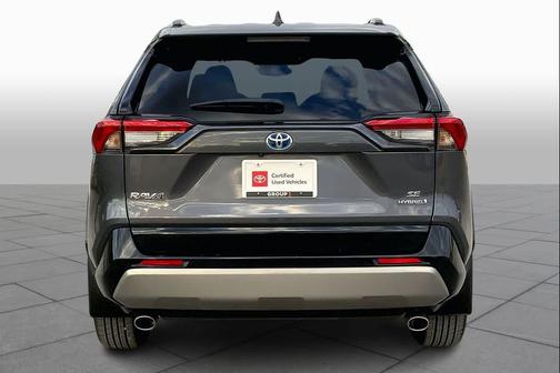 2024 Toyota RAV4 Hybrid SE