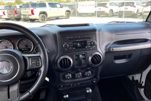 2017 Jeep Wrangler Sport