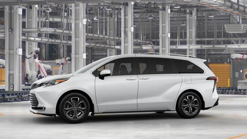 2025 Toyota Sienna Platinum 7 Passenger