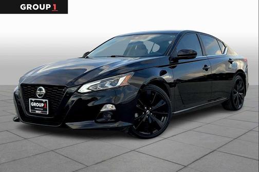 2022 Nissan Altima SR FWD