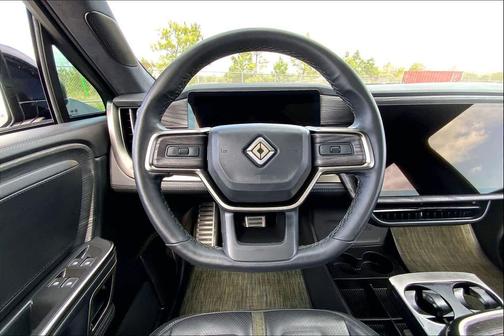 2023 Rivian R1S Adventure