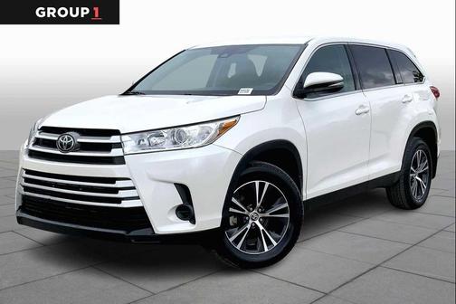 2019 Toyota Highlander LE I4