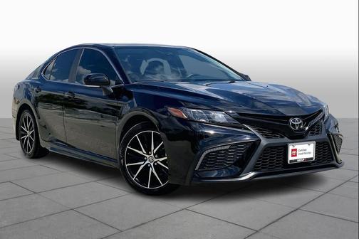 Midnight Black Metallic 2024 Toyota Camry SE