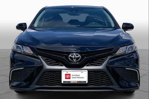 Midnight Black Metallic 2024 Toyota Camry SE