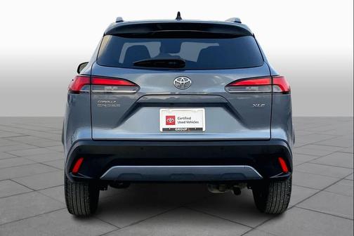 2025 Toyota Corolla Cross XLE