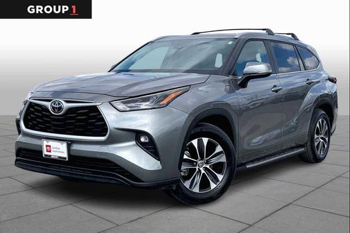 2025 Toyota Highlander XLE