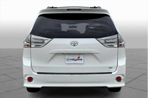 2014 Toyota Sienna SE