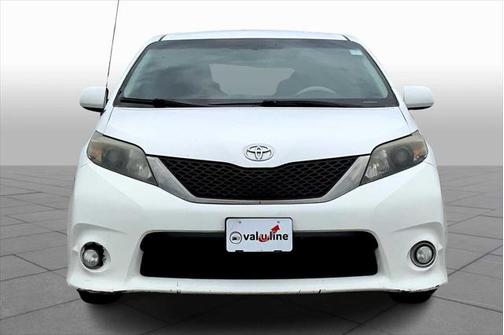 2014 Toyota Sienna SE