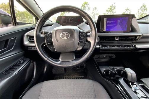 2023 Toyota Prius LE