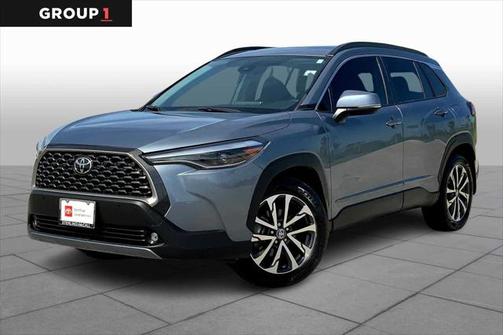 2022 Toyota Corolla Cross XLE