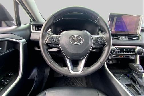 Wind Chill Pearl 2025 Toyota RAV4 XLE Premium