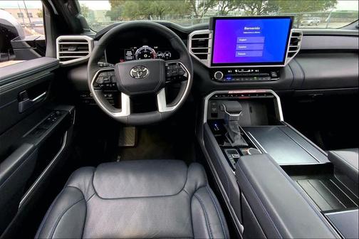 2025 Toyota Sequoia Platinum