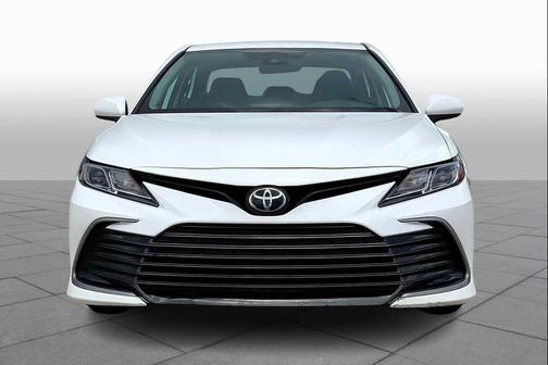 Ice Cap 2024 Toyota Camry LE