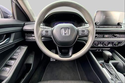 Solar Silver Metallic 2025 Honda Accord SE