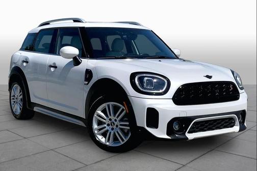 Nanuq White Metallic 2024 MINI Countryman Cooper S