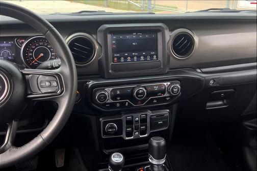 2023 Jeep Gladiator Sport S