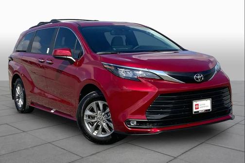 Ruby Flare Pearl 2026 Toyota Sienna XLE