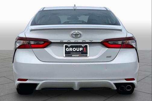 Ice Edge 2023 Toyota Camry SE