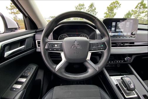 2024 Mitsubishi Outlander SE 2.5 2WD