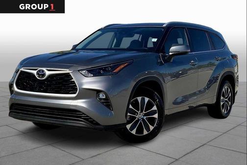 2025 Toyota Highlander XLE