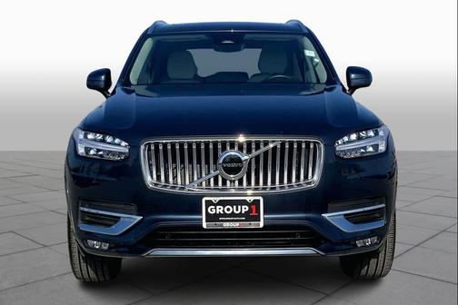 2024 Volvo XC90 B5 Core Bright Theme