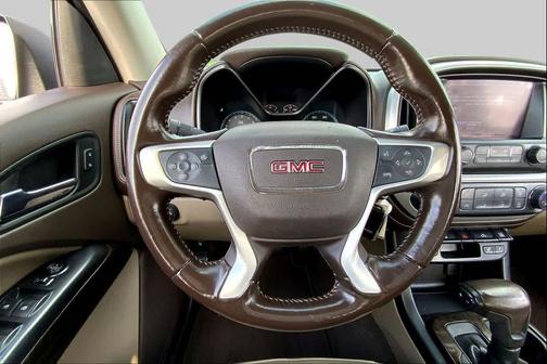 Summit White 2017 GMC Canyon SLT