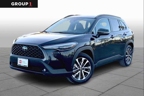 2024 Toyota Corolla Cross XLE