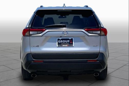 Silver Sky Metallic 2021 Toyota RAV4 XLE