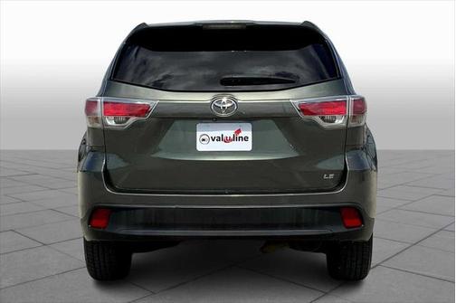 2015 Toyota Highlander LE