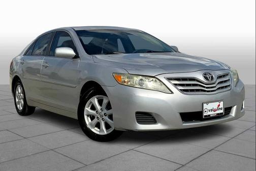 2010 Toyota Camry LE