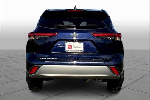 2022 Toyota Highlander Platinum