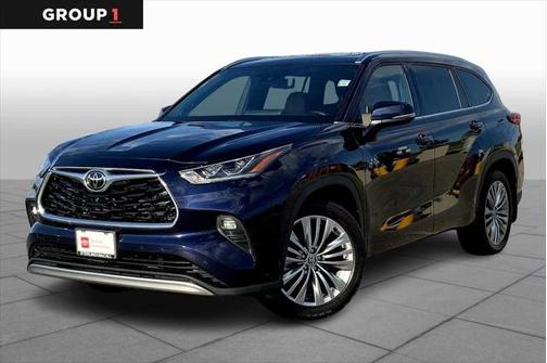 2022 Toyota Highlander Platinum