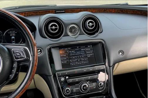2015 Jaguar XJ XJL Portfolio