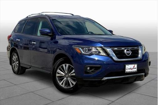2017 Nissan Pathfinder SV
