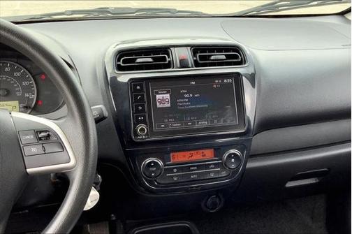 2022 Mitsubishi Mirage ES