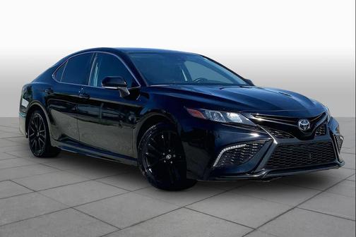 Midnight Black Metallic 2023 Toyota Camry SE