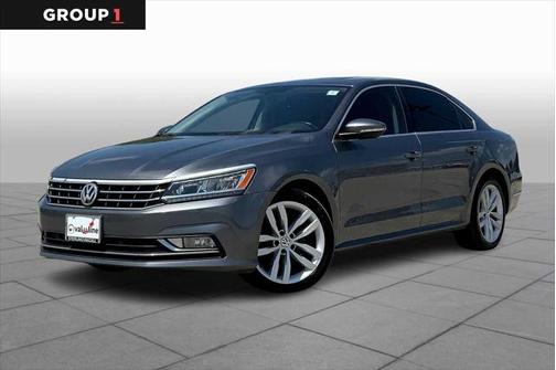 2018 Volkswagen Passat 2.0T SE