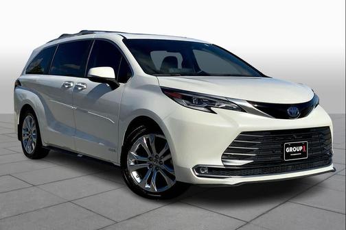 2021 Toyota Sienna Platinum