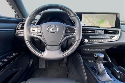 Iridium 2024 Lexus ES 350 Luxury