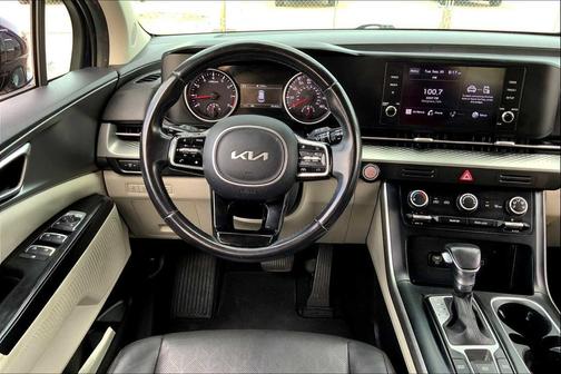 2022 Kia Carnival LXS