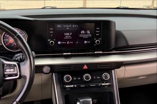 2022 Kia Carnival LXS
