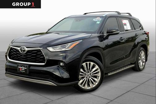 2022 Toyota Highlander Platinum