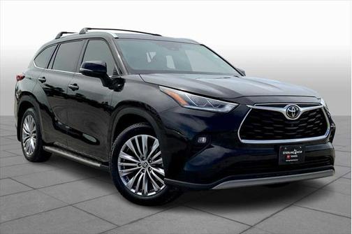 2022 Toyota Highlander Platinum