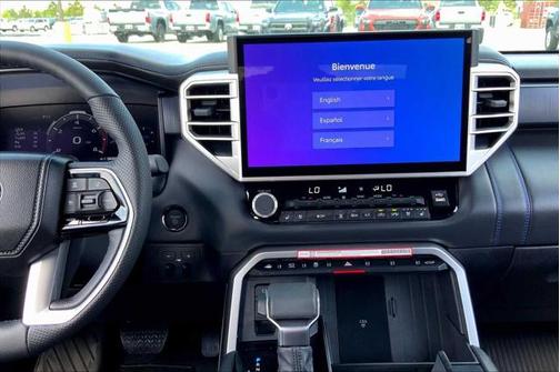 2025 Toyota Tundra Hybrid Platinum